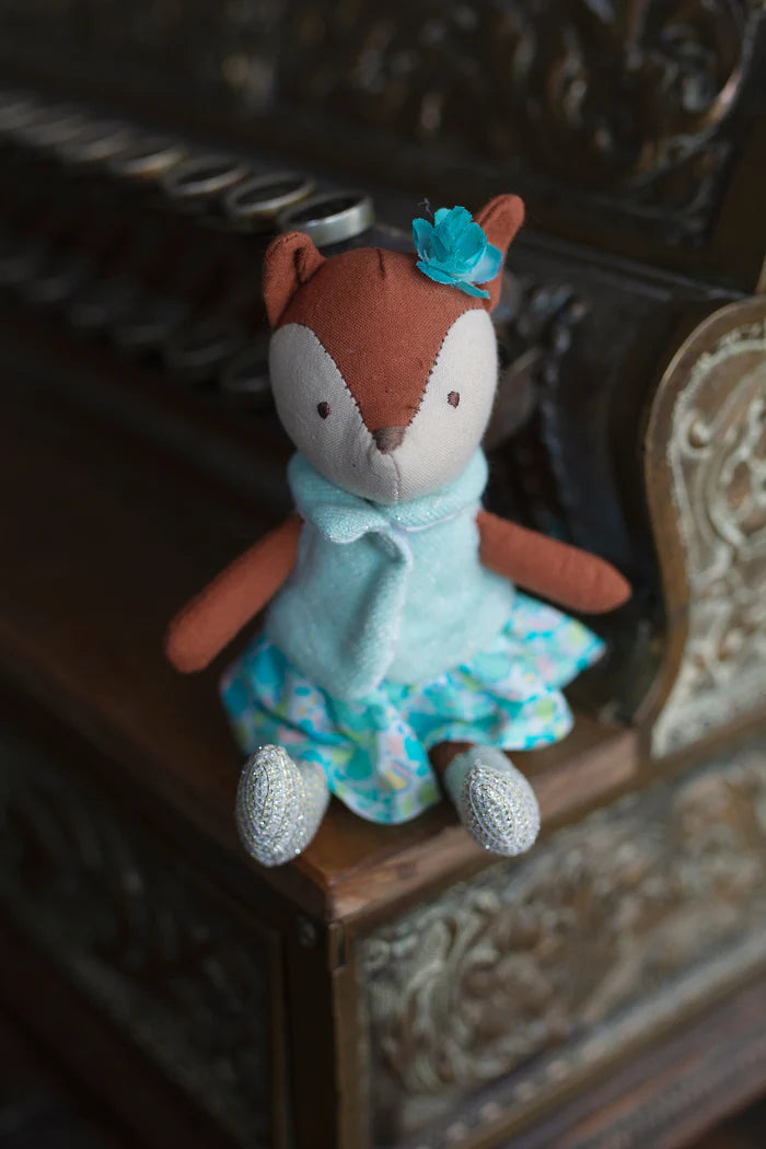 Great Pretenders Mini Doll - Franny the Fox